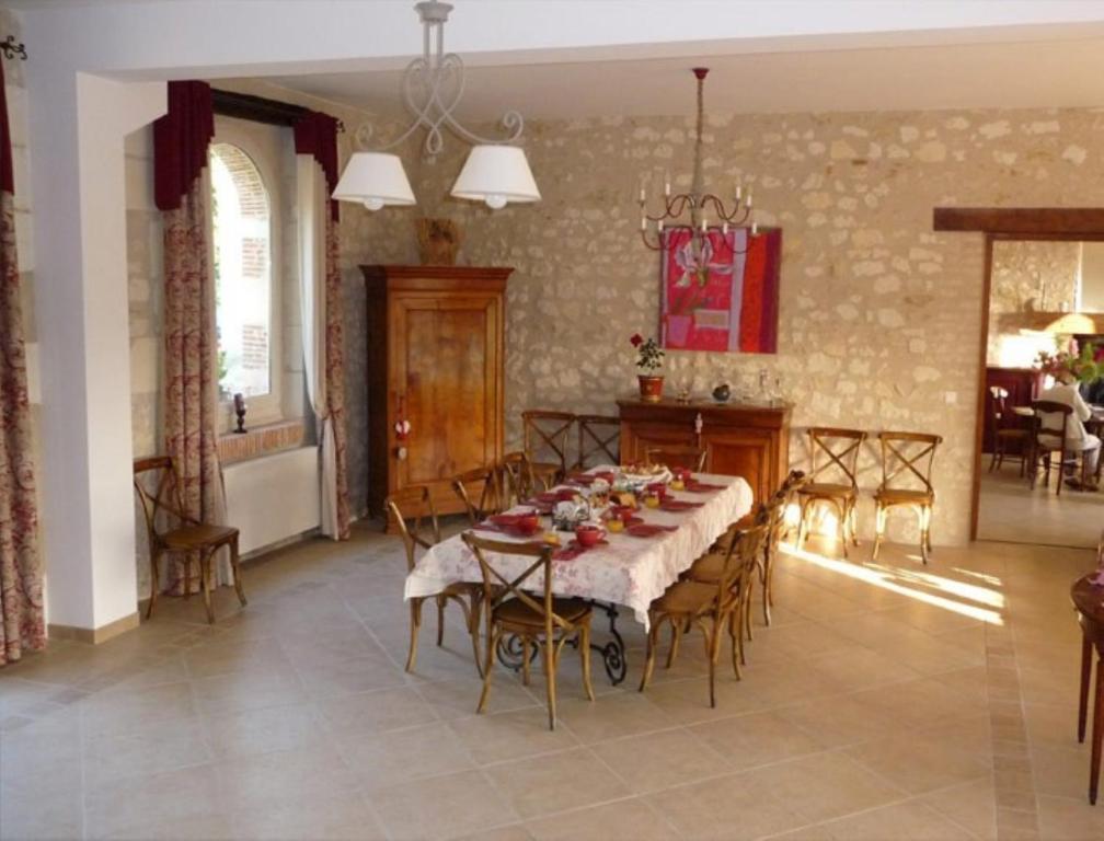 Domaine De La Maison Neuve Saint-Jean-Saint-Germain Exteriör bild